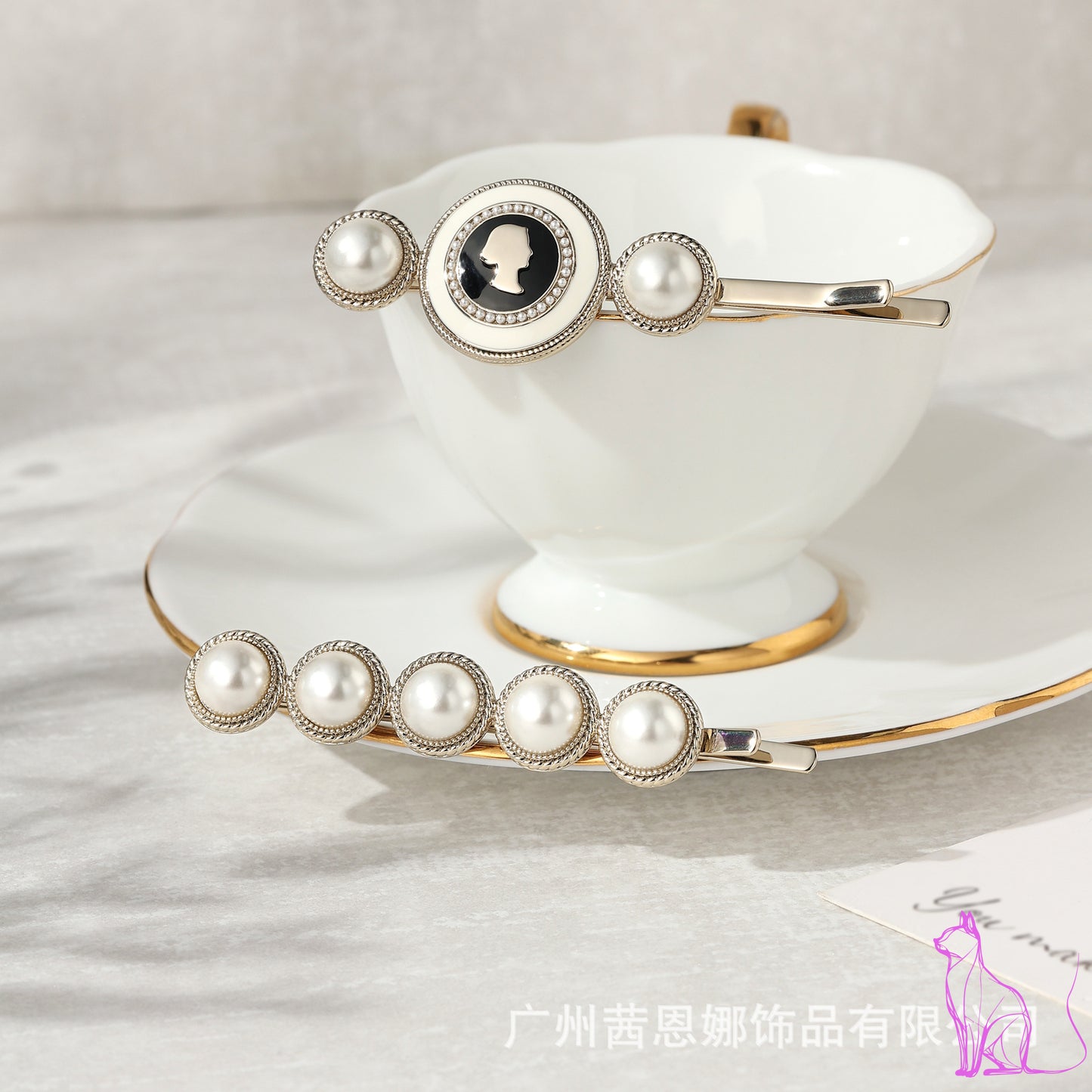 Canadian designer Victoria collection elegant fashion pearl hair clip delicate pair clip side clip bangs clip women