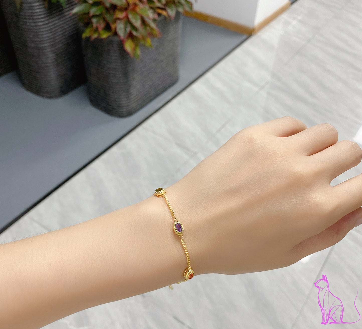 Spanish designer colorful stone fashionable new light luxury niche copper plated 18K gold bracelet exquisite high-end feel bracelet