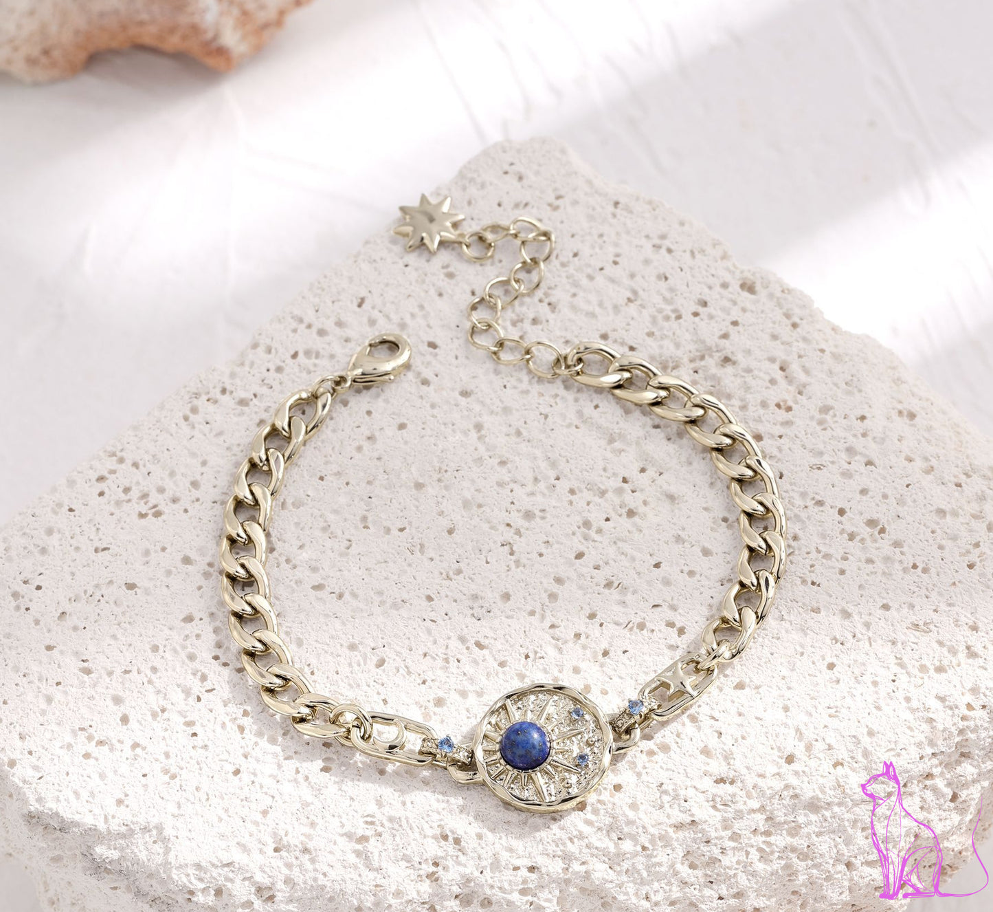 French designer lapis lazuli engraved copper plated coffee gold bracelet, European and American fashionable temperament, high-end feeling, exquisite bracelet
